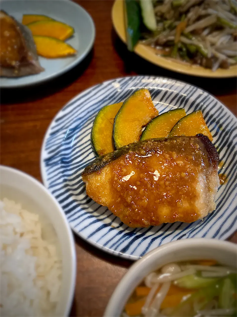 鰤の万能味ソース焼|こじまるさん