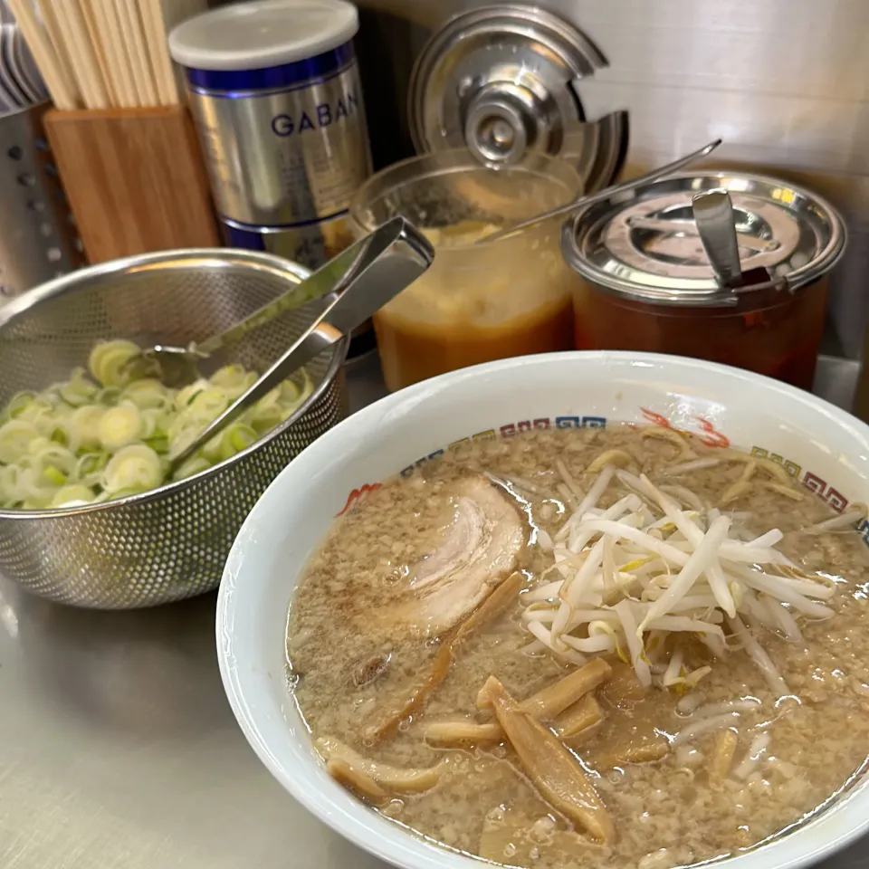 ラーメン|Hajime Sakaiさん