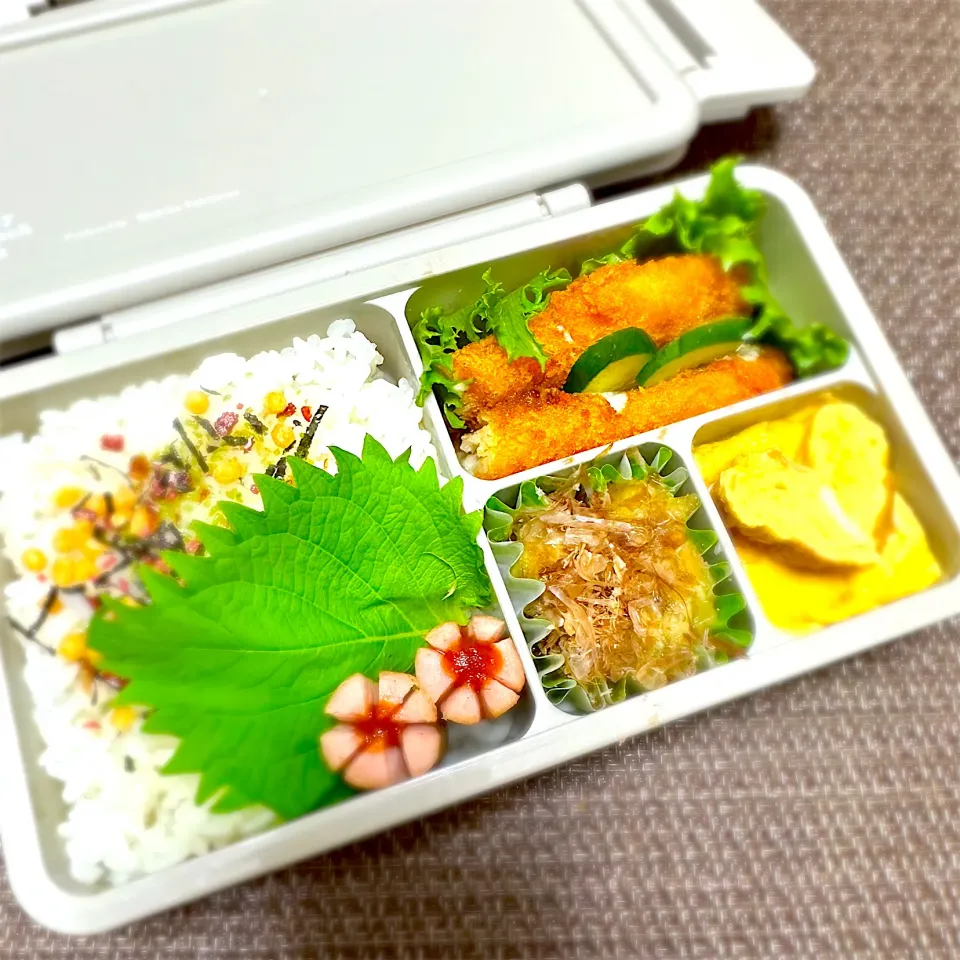 Snapdishの料理写真:LJK弁当🍱〜コロッケ・玉子焼き・焼きなす・ソーセージ|華恋さん