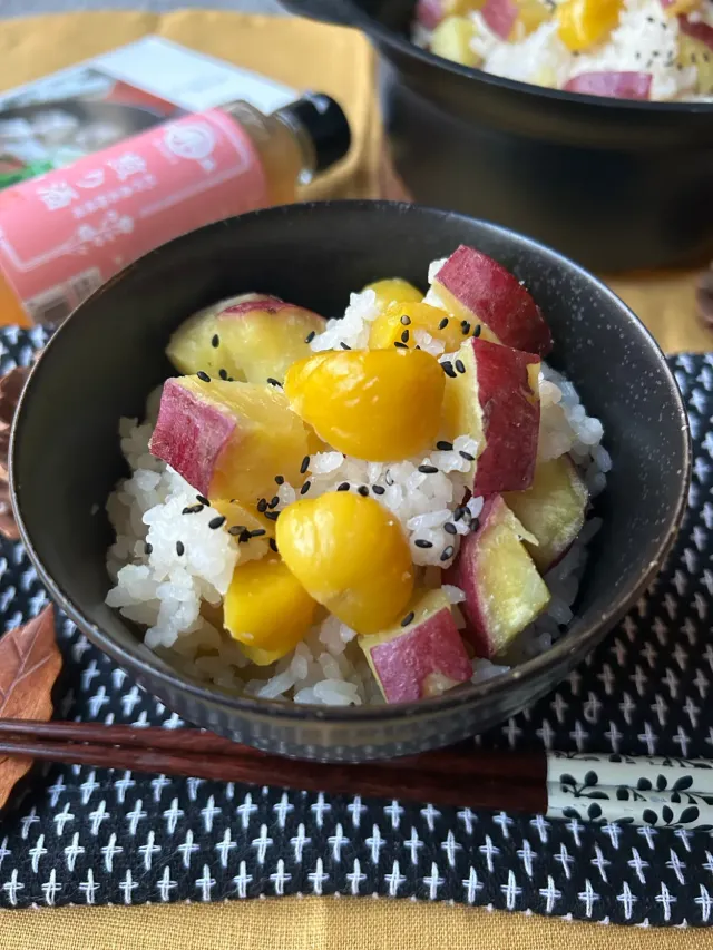 Snapdishの料理・レシピ写真:【食卓を紡ぐおたより便】煎り酒de栗とさつまいもの炊き込みご飯🍠🌰🍁🍂｜日本に生まれて♡幸せ感じる煎り酒料理【ご飯編】