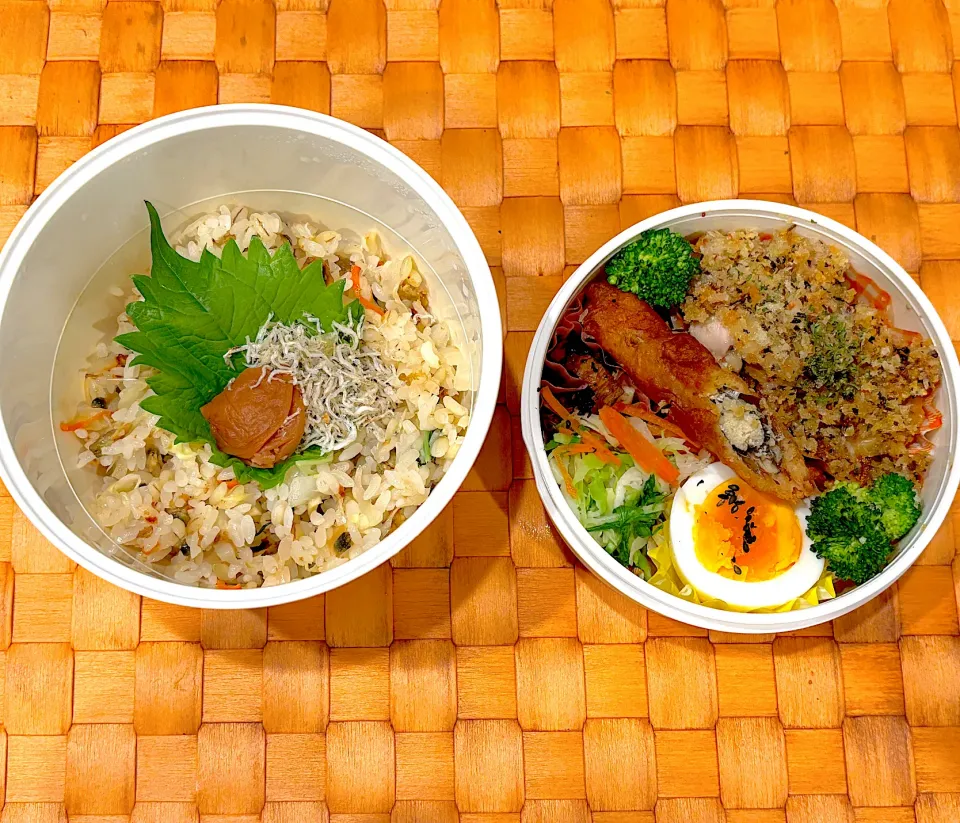 中学生息子のお弁当🍱 シロさんの鶏もも肉の香草パン粉焼きとしじみ炒飯弁当🍱|Snow10さん