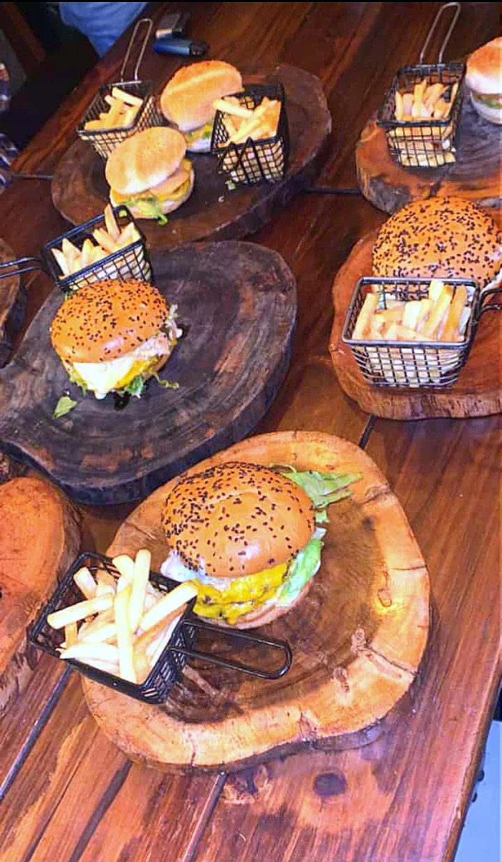 Snapdishの料理写真:Steak Burgers With Cheesy Potato Fries ...|Dark Knightさん