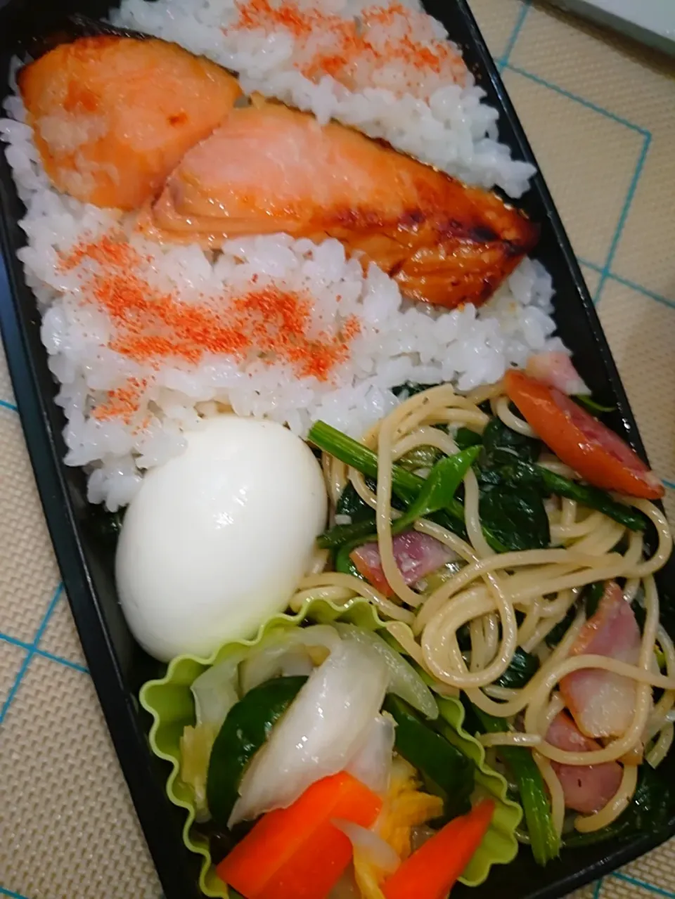 鮭弁当|to coさん