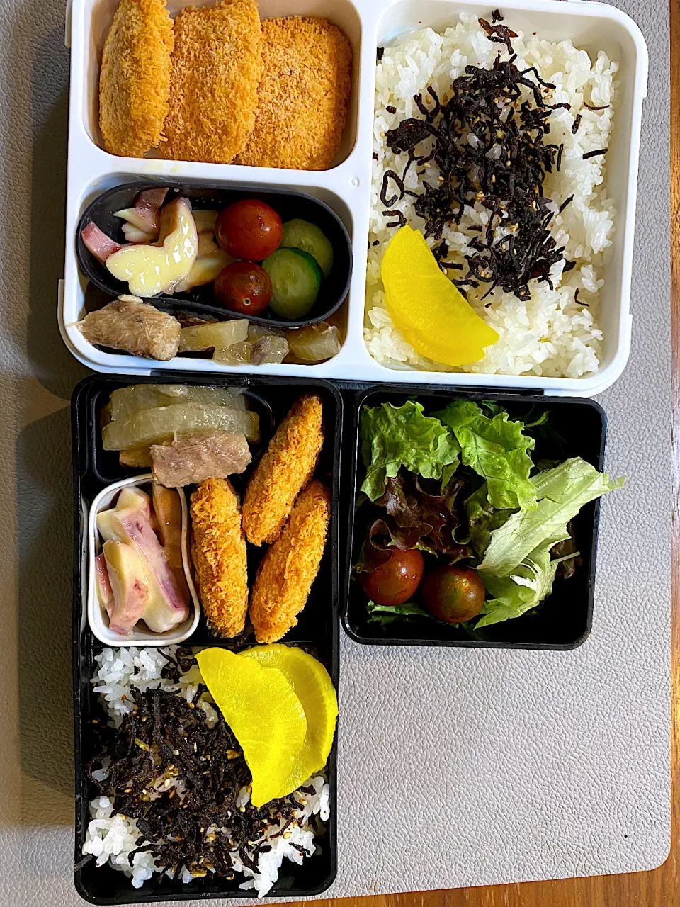 Snapdishの料理写真:詰めただけ手抜き弁当😟|トトが作るご飯さん