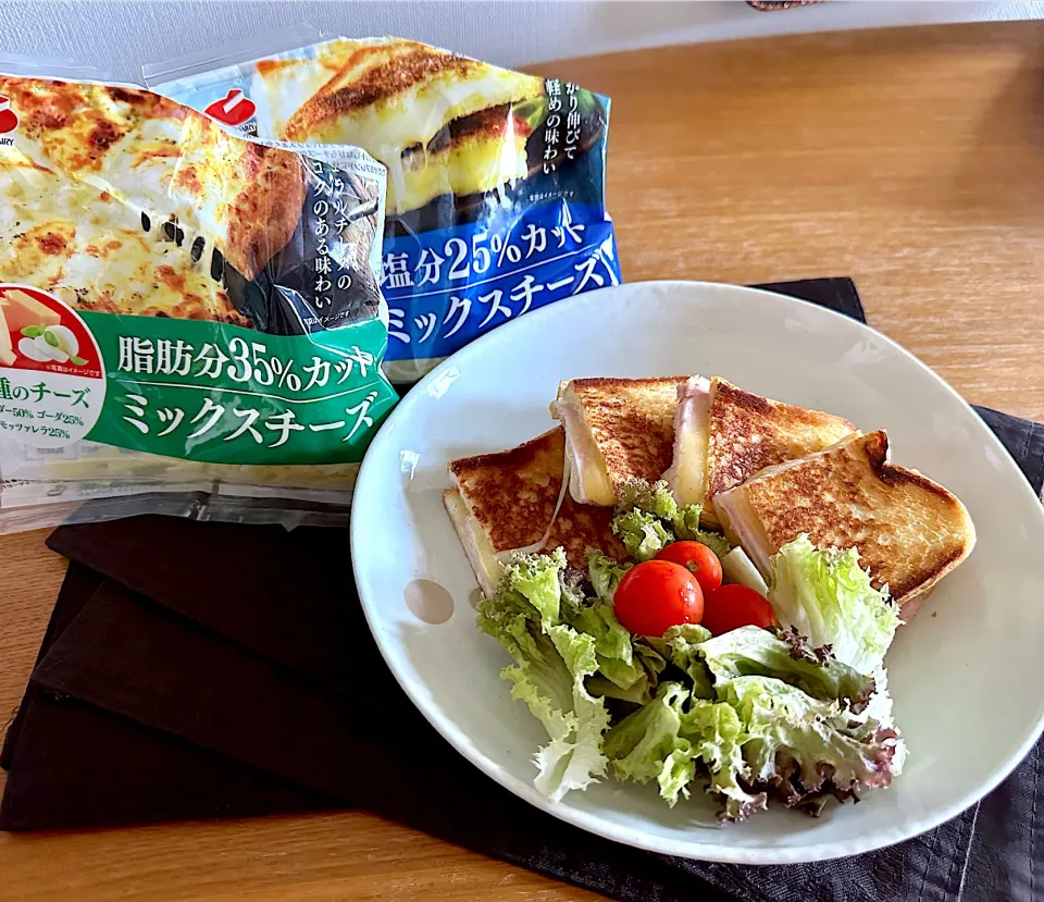 Snapdishの料理写真:ホットサンド|csigapogiさん