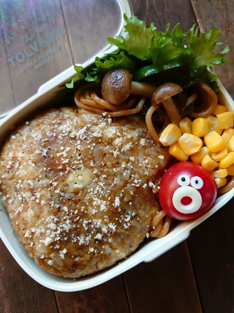 漢の…次女用🍱チーズカレーおにぎり弁当|ᵏᵒᵘさん