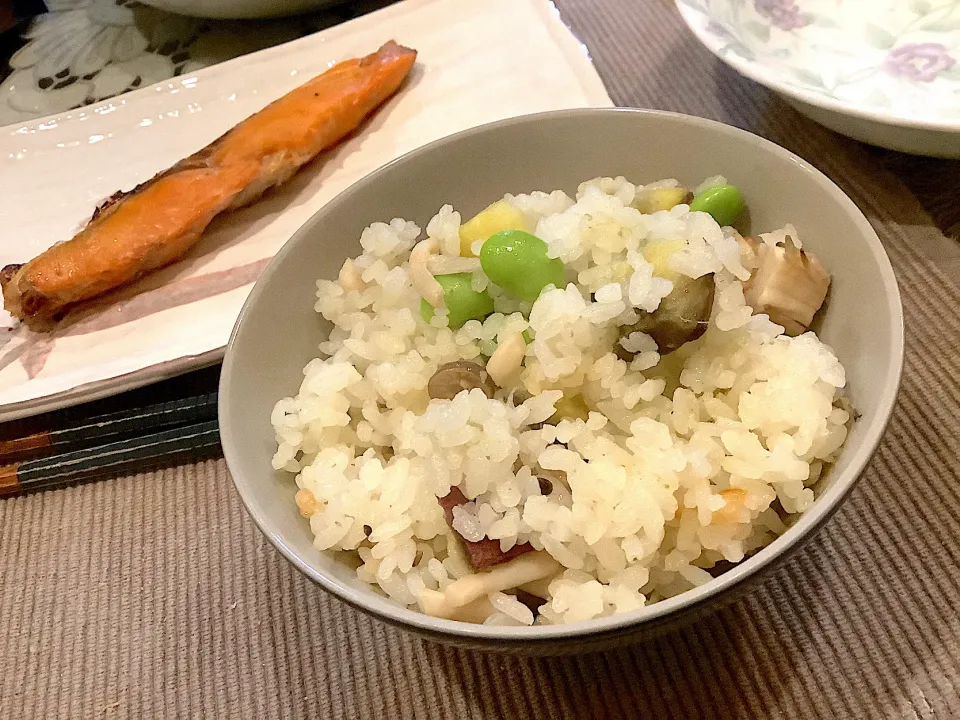 今宵は、炊き込みご飯(さつまいも🍠ご飯🍚)|アライさんさん