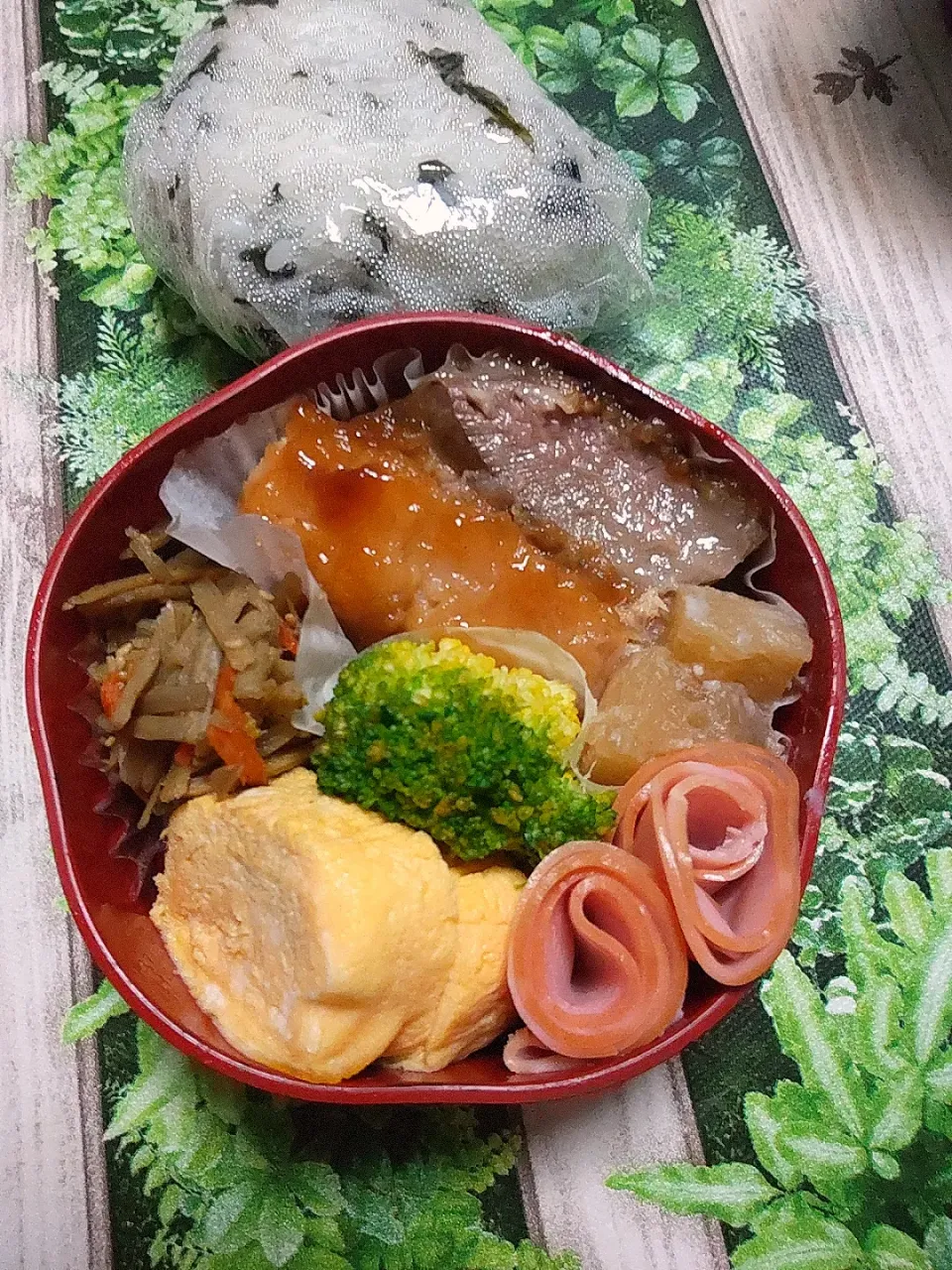 ブリの照り焼き弁当🍱|クータンさん