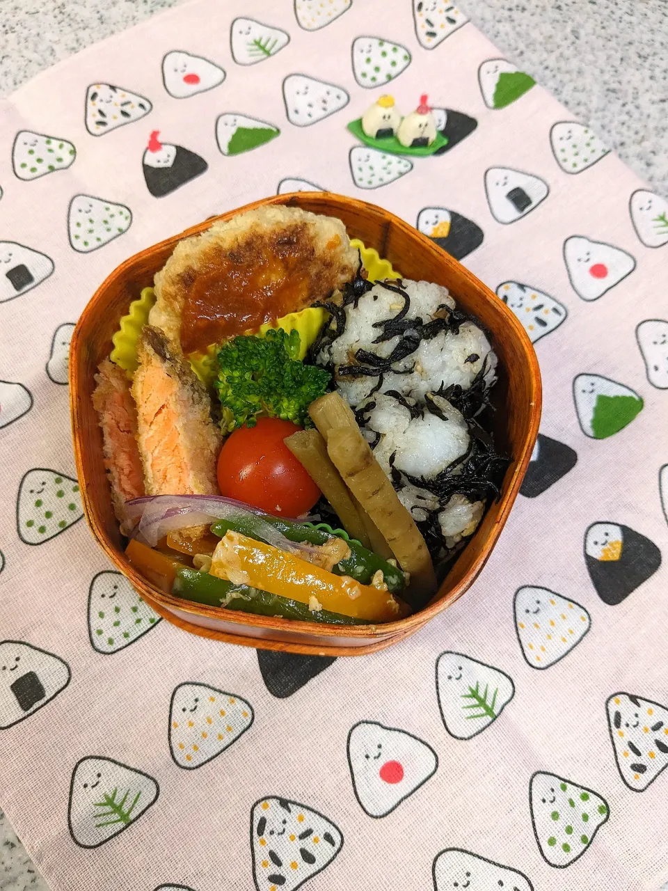 今日のお弁当😊|naonaomimichanさん