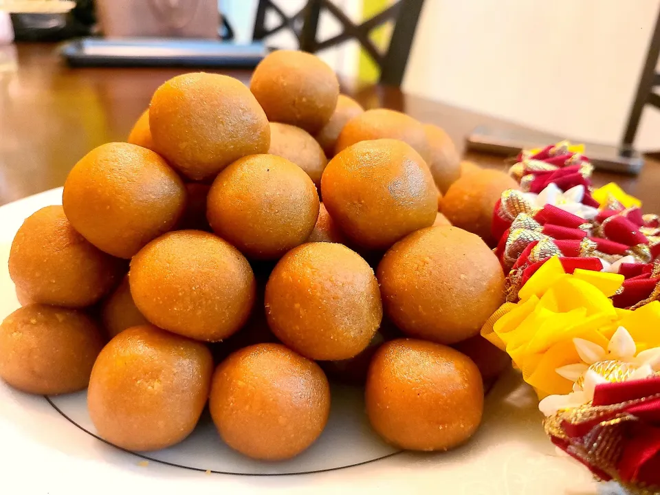 Ladoo|Marissa Bakshさん