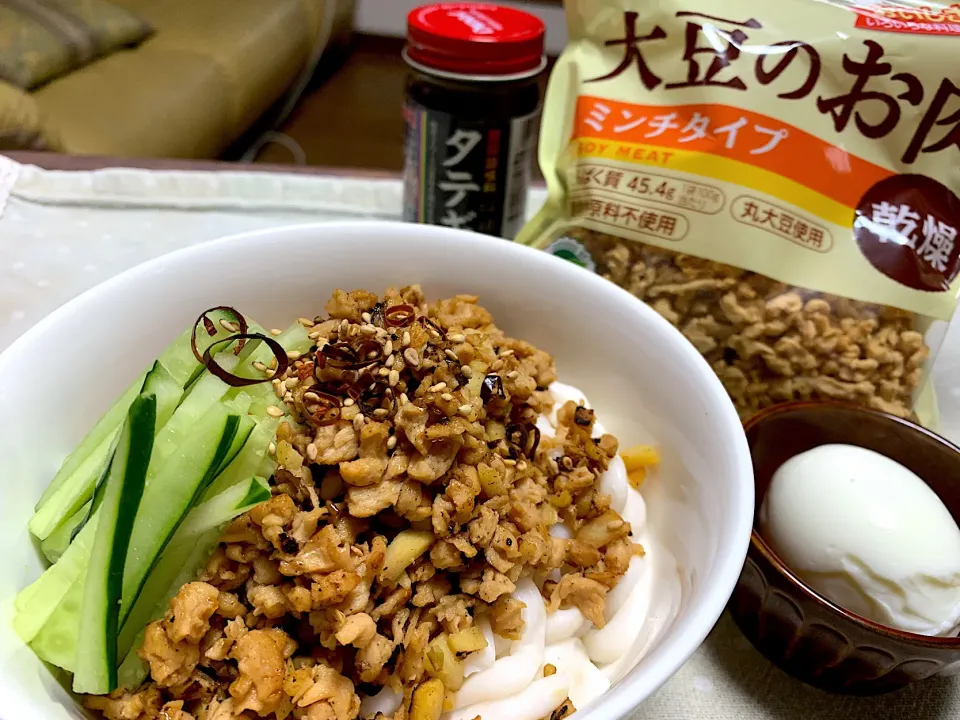 畑のお肉大好き　畑のお肉でジャージャーうどん|まさこさん