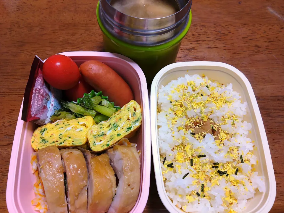 Snapdishの料理写真:11/10娘のお弁当！からあげビールさんの料理 レンジで簡単！冷めてもジューシー♪ビールに合う鶏チャーシュー|秀美«シュウビ»さん