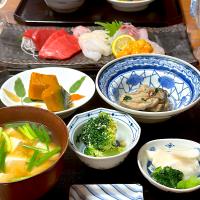 お刺身と作り置きのお夕食