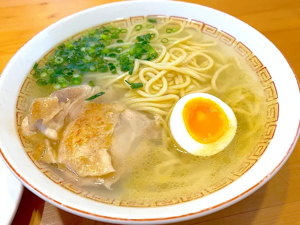 簡単レシピでスープから作る塩ラーメン|Kouji  Kobayashiさん