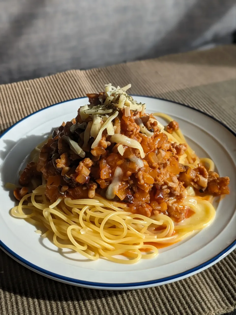 ミートとろりパスタ🍝|しあるさん