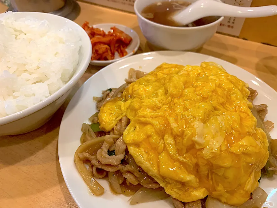 肉うま煮玉子乗せ定食|Mattさん