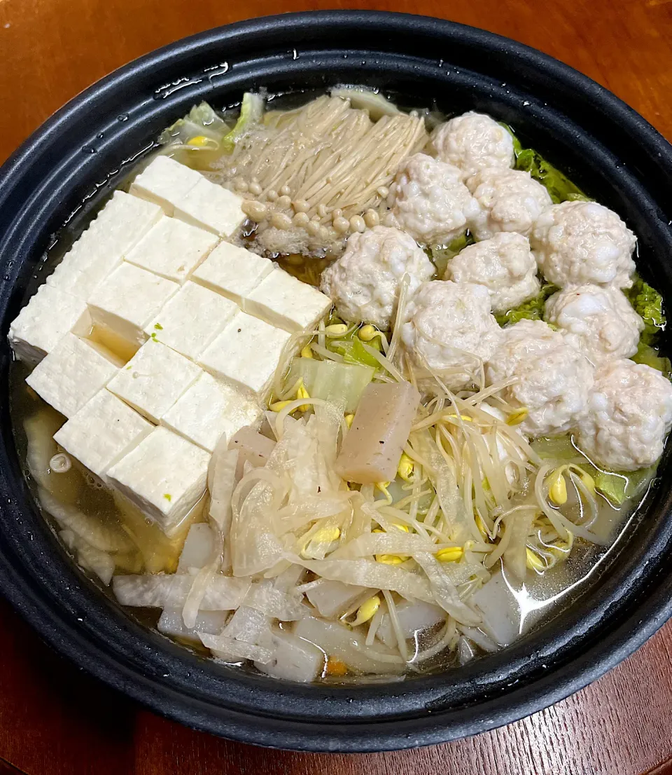 鶏つくね鍋🍲|henryさん