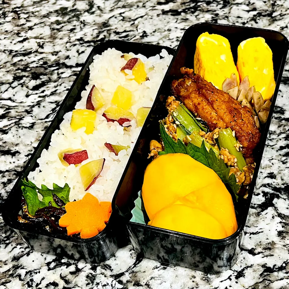 Snapdishの料理写真:チキチキボーン弁当|アッコちゃん✨さん