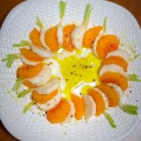 さかぽんさんの料理 簡単4分！柿と蕪のシンプルサラダ🍀