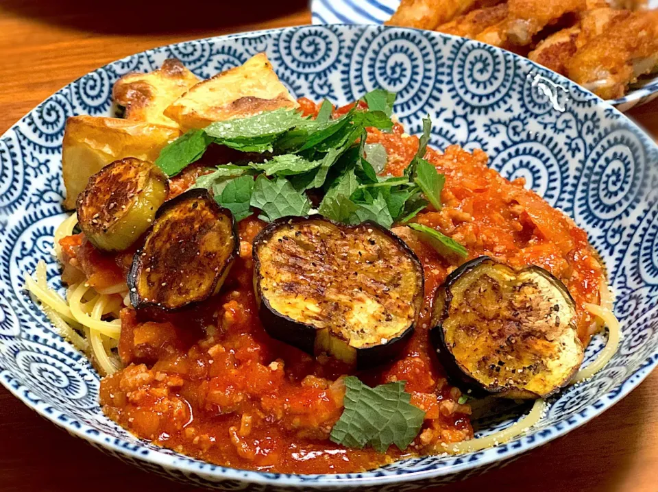 桃屋のキムチの素を使ってミートソースパスタ|ふくすけ食堂さん