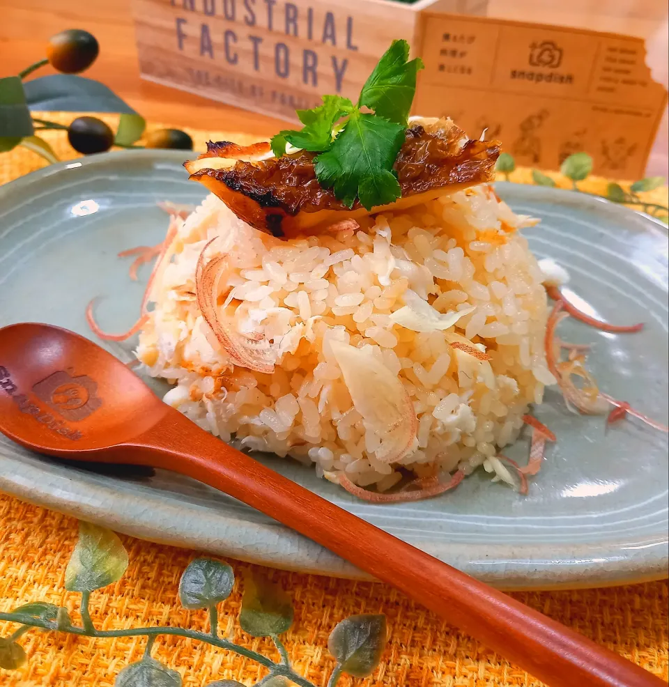 鯛の炊き込み😊鯛めしです🐟️|ナオミさん