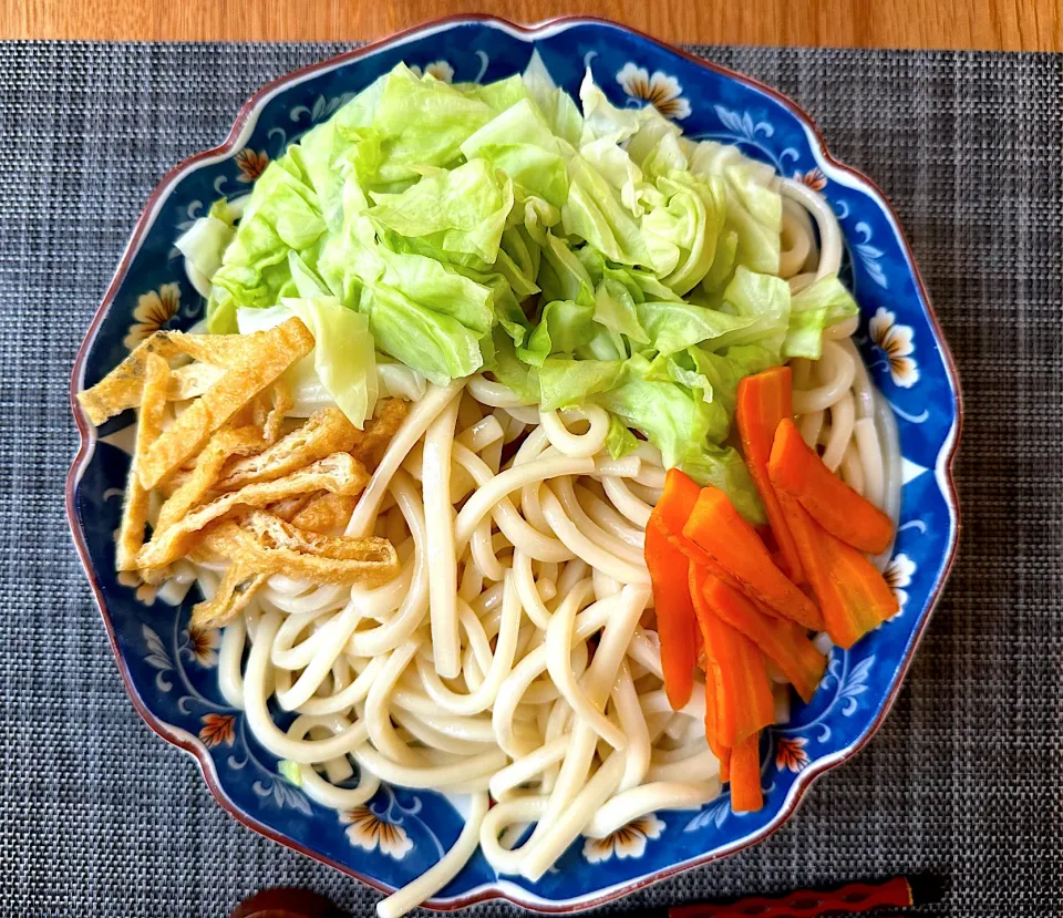 Snapdishの料理写真:吉田うどん　冷やし　4人前を2人でペロっといってしまいました🤣|BUBUさん