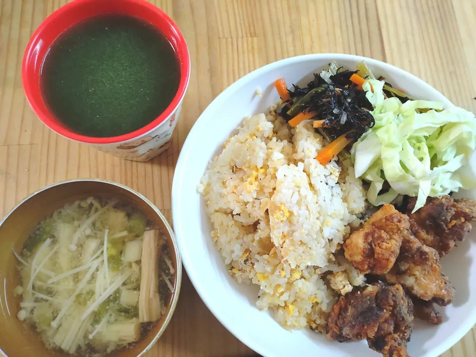 夕飯!炒飯は海老辣醤を使って♥|みぽりんさん