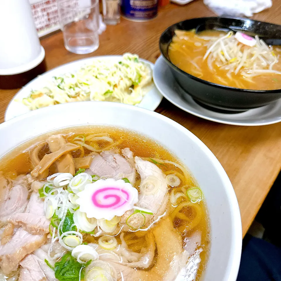 Snapdishの料理写真:#ラーメン#ネギマヨ餃子|みぢょさん