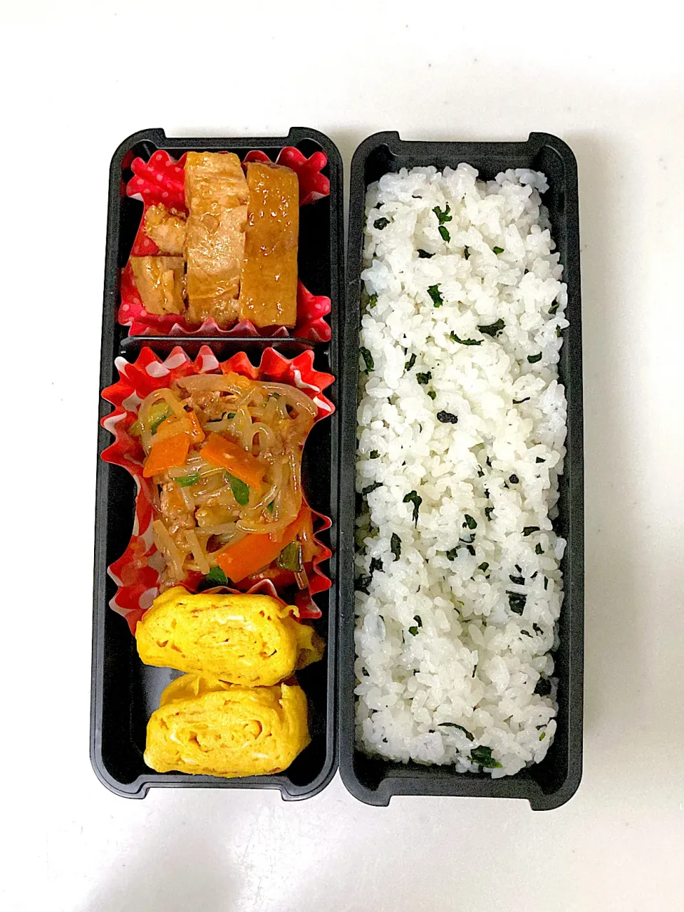 高2になった次男くんへ　チャプチェと角煮弁当|晴れ時々弁当さん