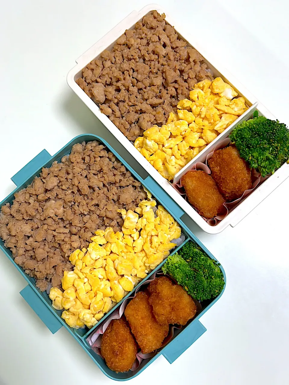 Snapdishの料理写真:鶏そぼろ丼弁当♪|ikumonさん