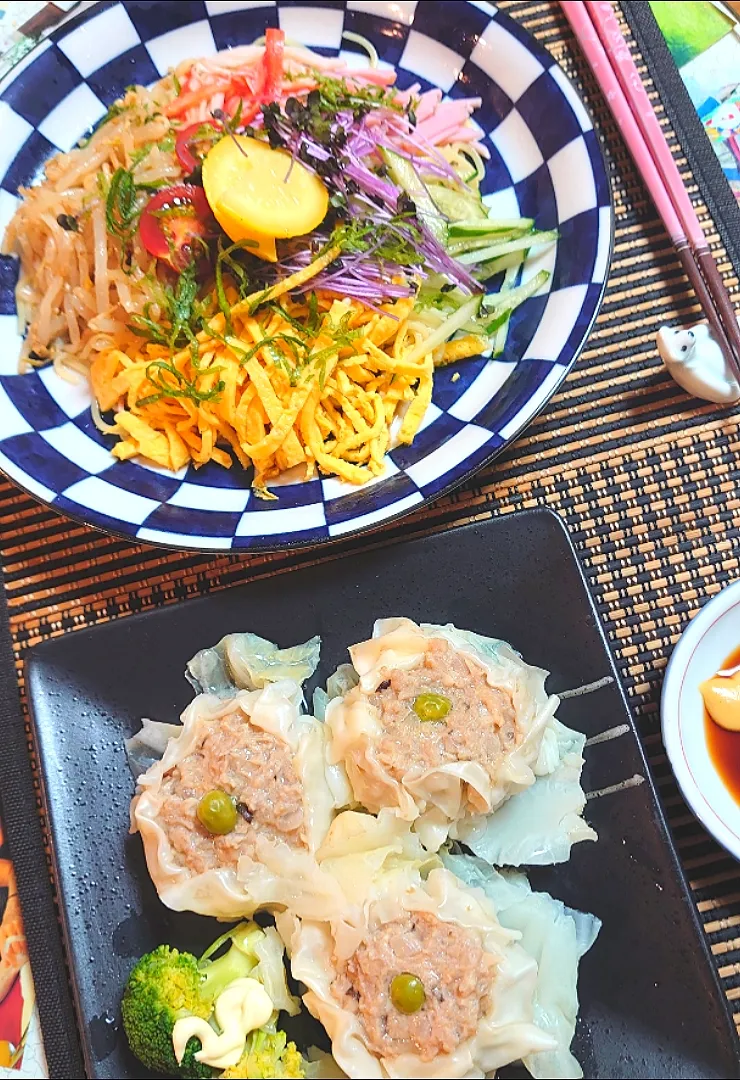 🍴夕ご飯🍴
冷やし中華
帆立入り焼売|ポチさん