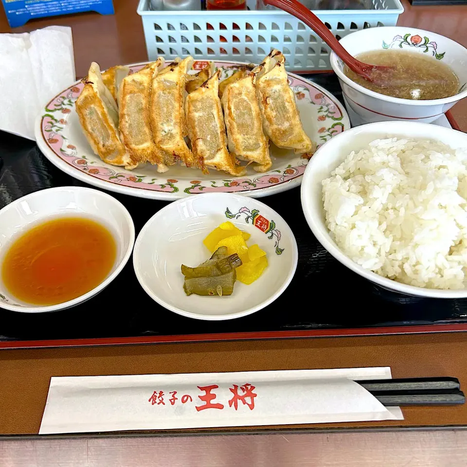 餃子定食😋|すかラインさん