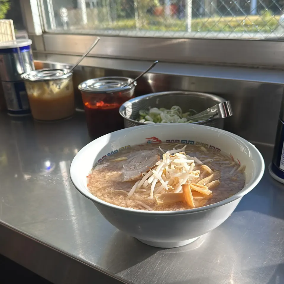 Snapdishの料理写真:ラーメン|Hajime Sakaiさん