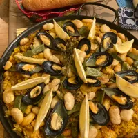 Snapdishの料理写真:パエリア#paella Valenciana con mejillones|makotolimaさん