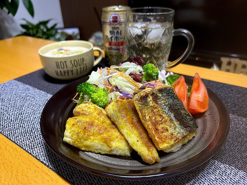 Snapdishの料理写真:サゴシのソテー　カレー味|みっきーさん