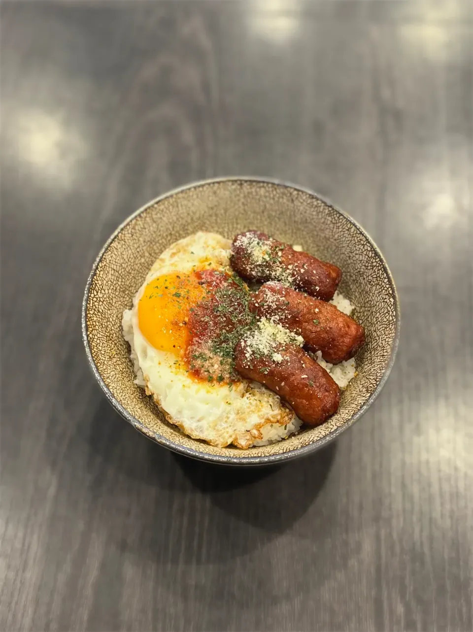 夜にモーニングサーブエッグ丼 メキシコ風味|deekay71さん