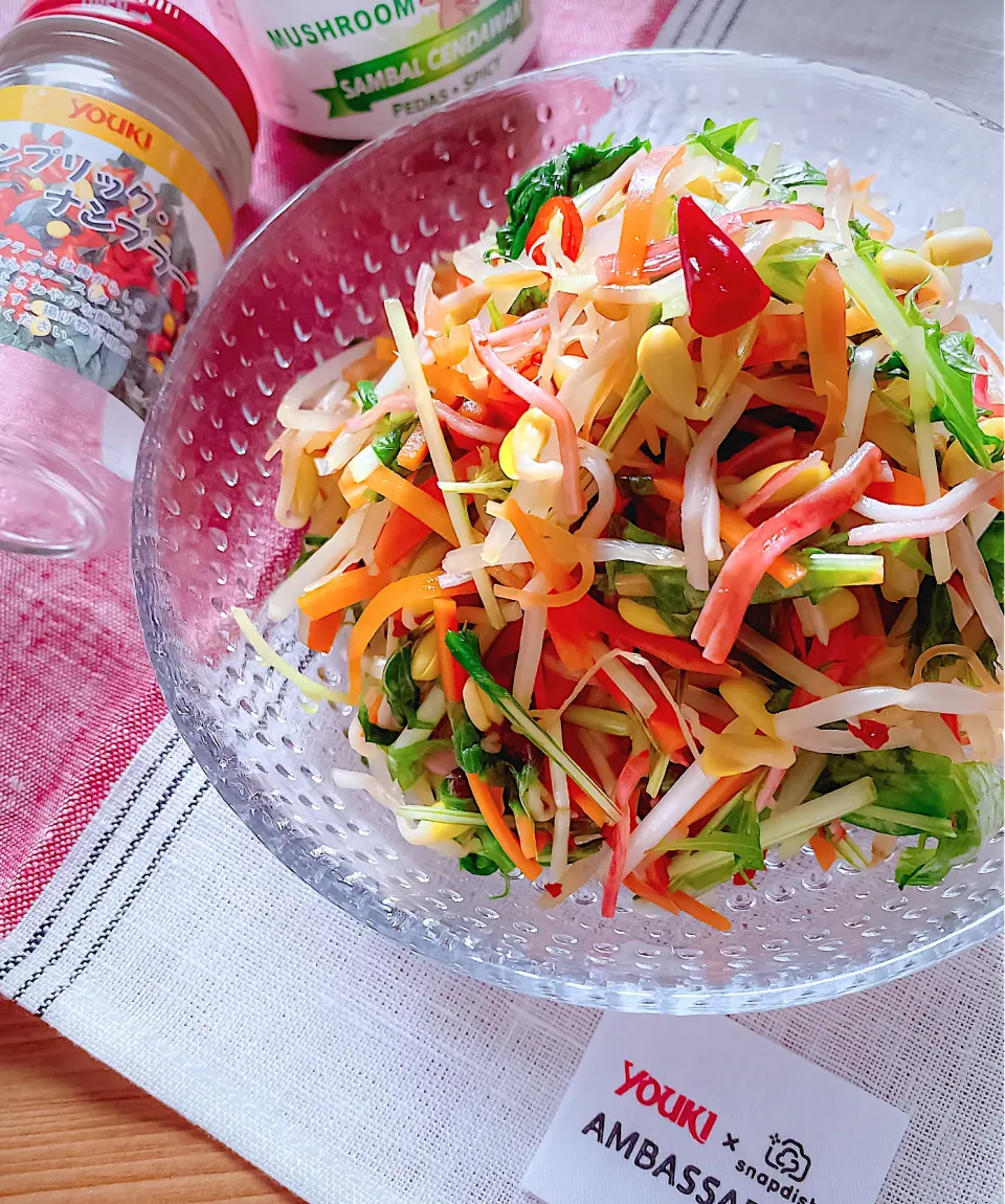 Snapdishの料理写真:🥗もやしとカニカマのエスニックサラダ🥗|にゃんぺこさん