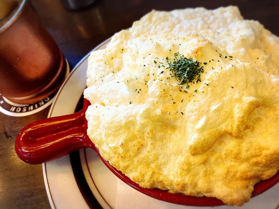 窯焼きふわふわスフレドリア（ドリンク付き）  ¥1,330|Blue Moon Caféさん