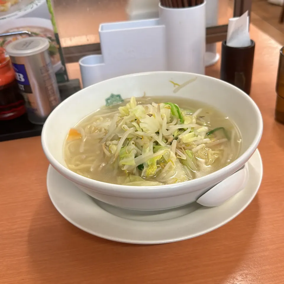 Snapdishの料理写真:ラーメン|Hajime Sakaiさん