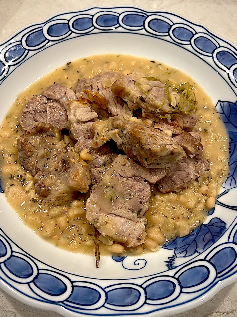 Roti de porc braise aux haricots Blanca|Satoshi Watanabeさん