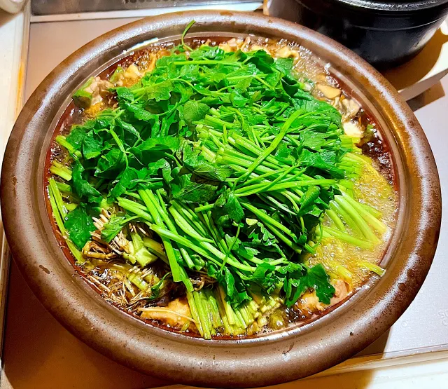 Snapdishの料理・レシピ写真:セリ鍋🍲｜冬支度はじめます♡ぽかぽか鍋であったまろう♪