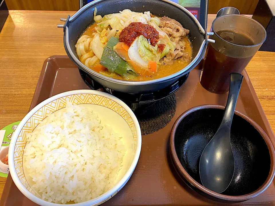 肉味噌牛坦々鍋定食|しのぶさん