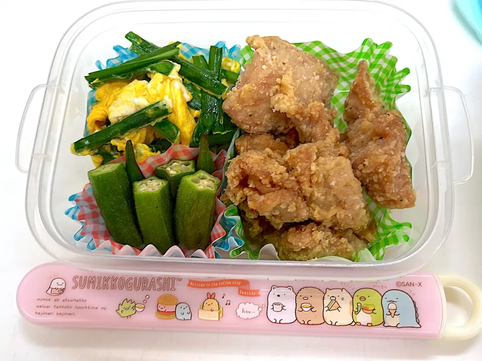 ニラ玉とから揚げ弁当|❤︎えっちゃん❤︎さん