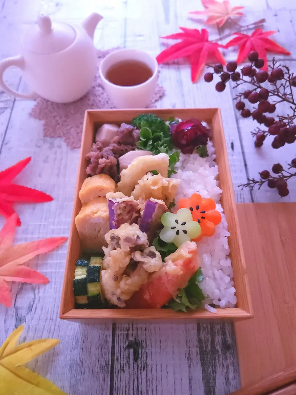 Snapdishの料理写真:天ぷら弁当|sugar beansさん