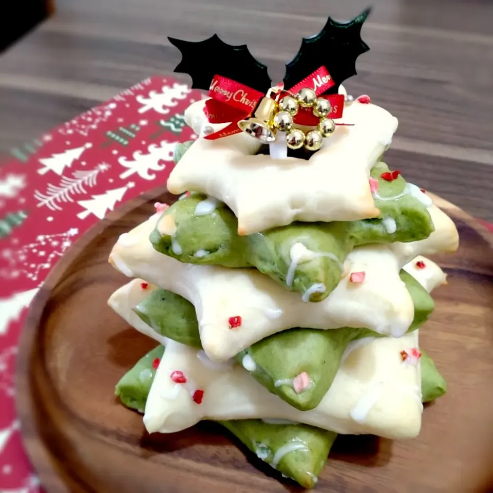 Snapdishの料理写真:クリスマス☆ツリーブレッド|ゆりちさん