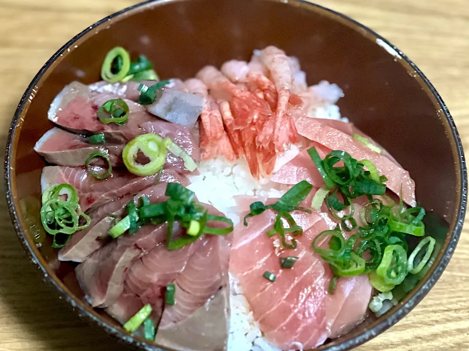 ☆海鮮丼|まぁたんさん