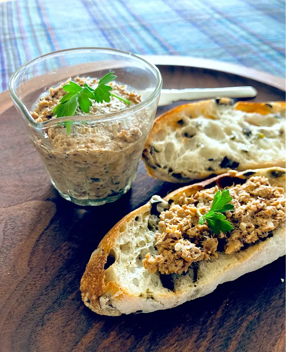 鰯の味噌煮缶で作るリエット風|GREENさん