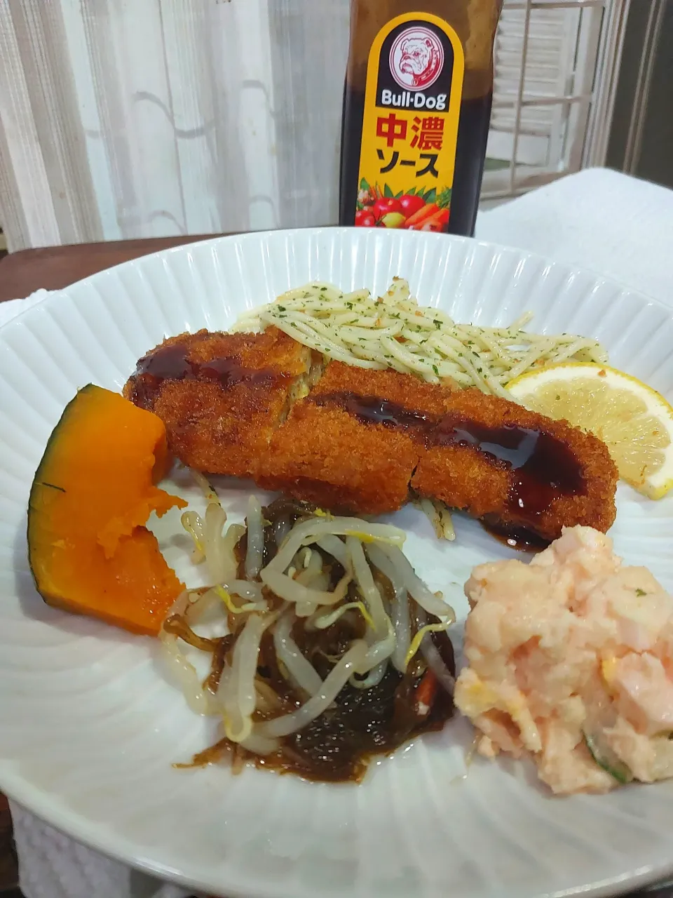 夕食

鶏むね肉かつ←このソース👍😊
スパゲッティ
かぼちゃ
明太ポテサラ|🐧ペンギン2さん