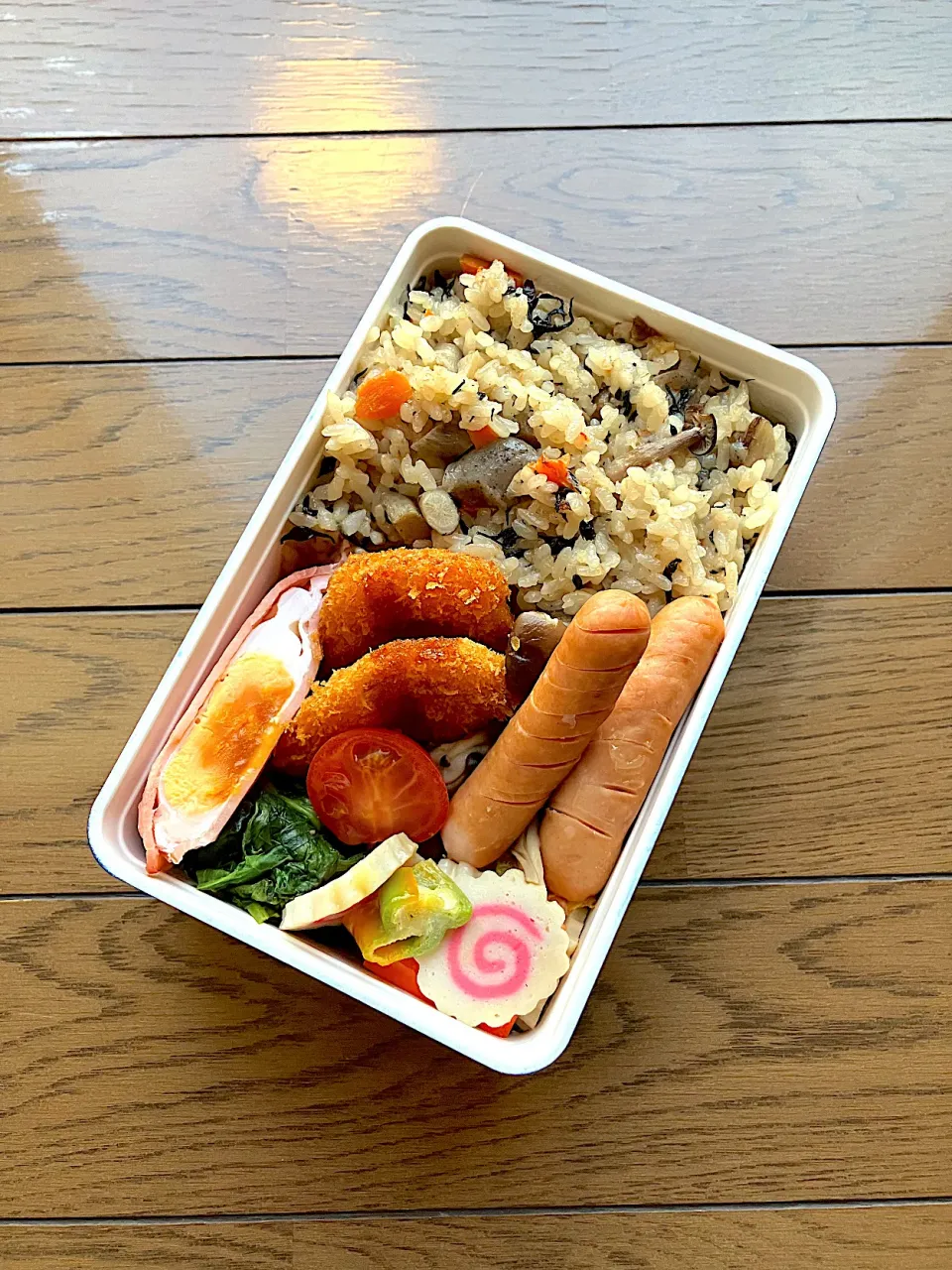 炊き込みご飯弁当|_emi_48.0517さん