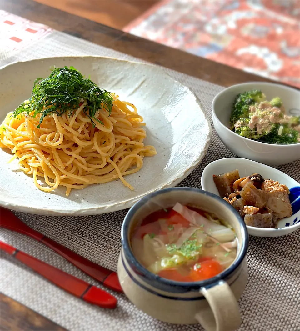 Snapdishの料理写真:明太子パスタ🍝|ともえ☆さん